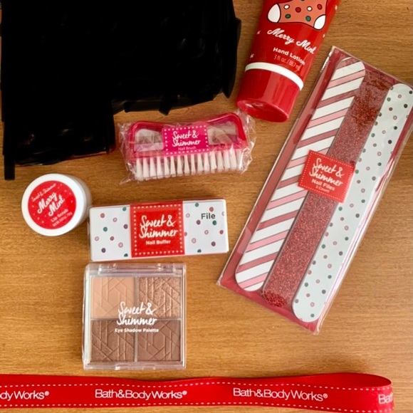 Bath & Body Works Other - Bath and Body Beauty Set
